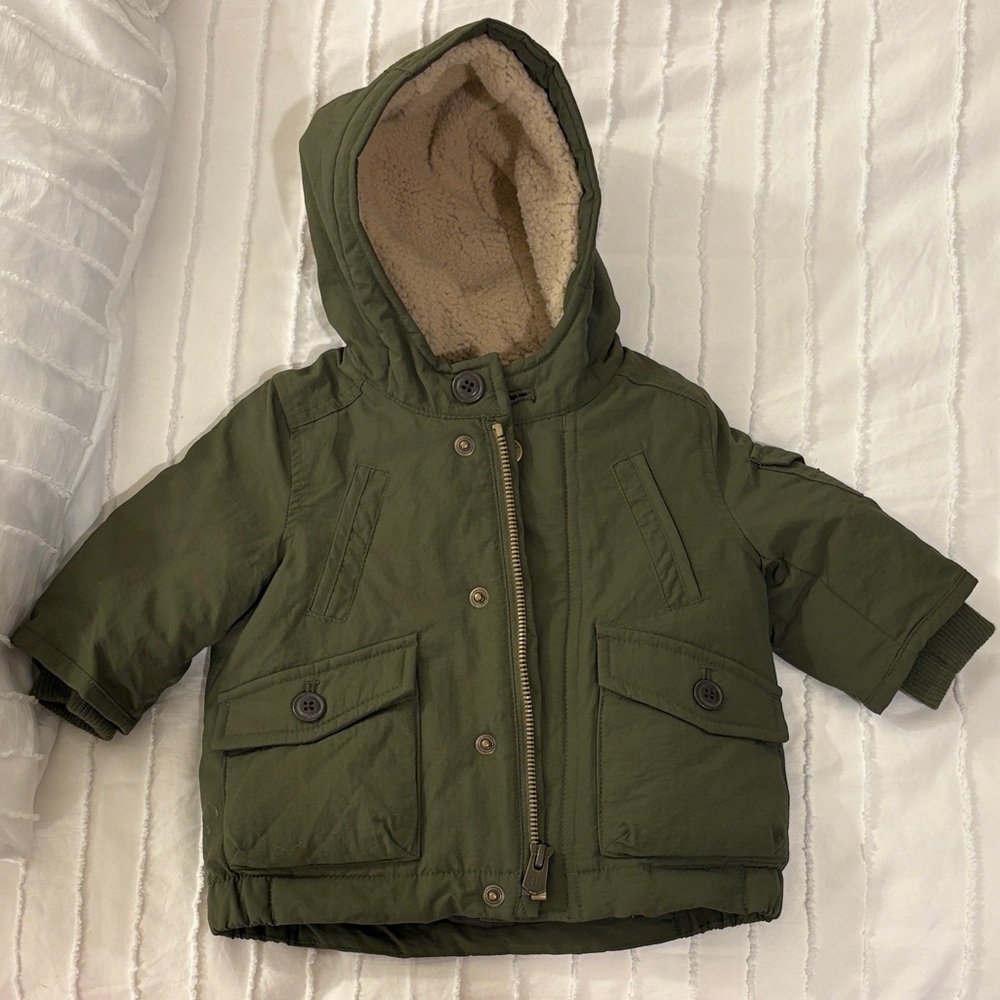 GAP Olive Puffer Jacket with Faux Fur